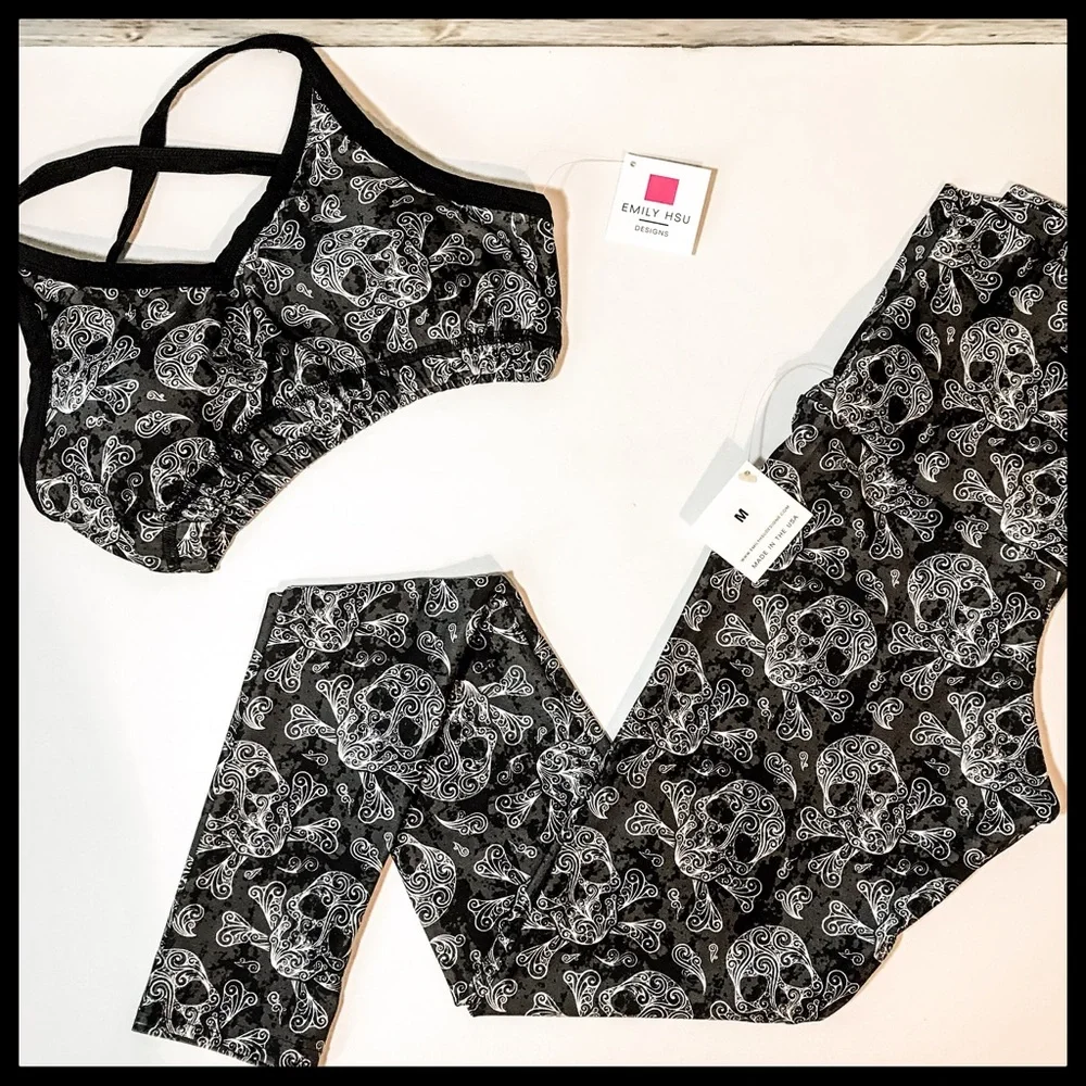 💥HP💥NWT Sports Bra, Emily HSU Designs, Skulls - Picture 2 of 6